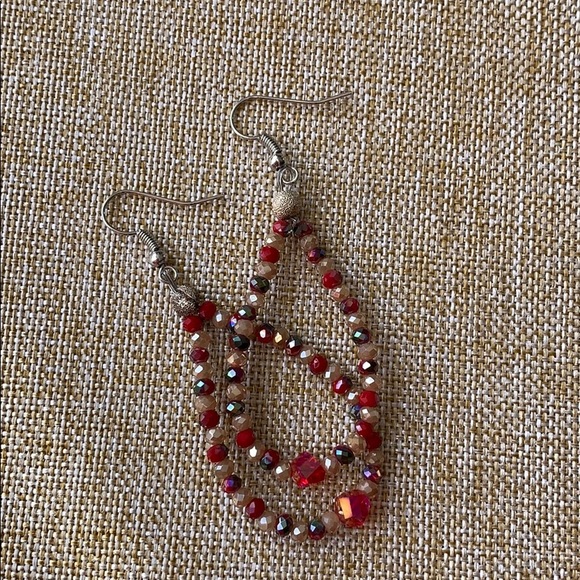 Gorgeous one of a kind handcrafted earrings - Picture 4 of 4